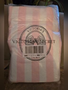 NWT Victoria's Secret Striped Terry Tote